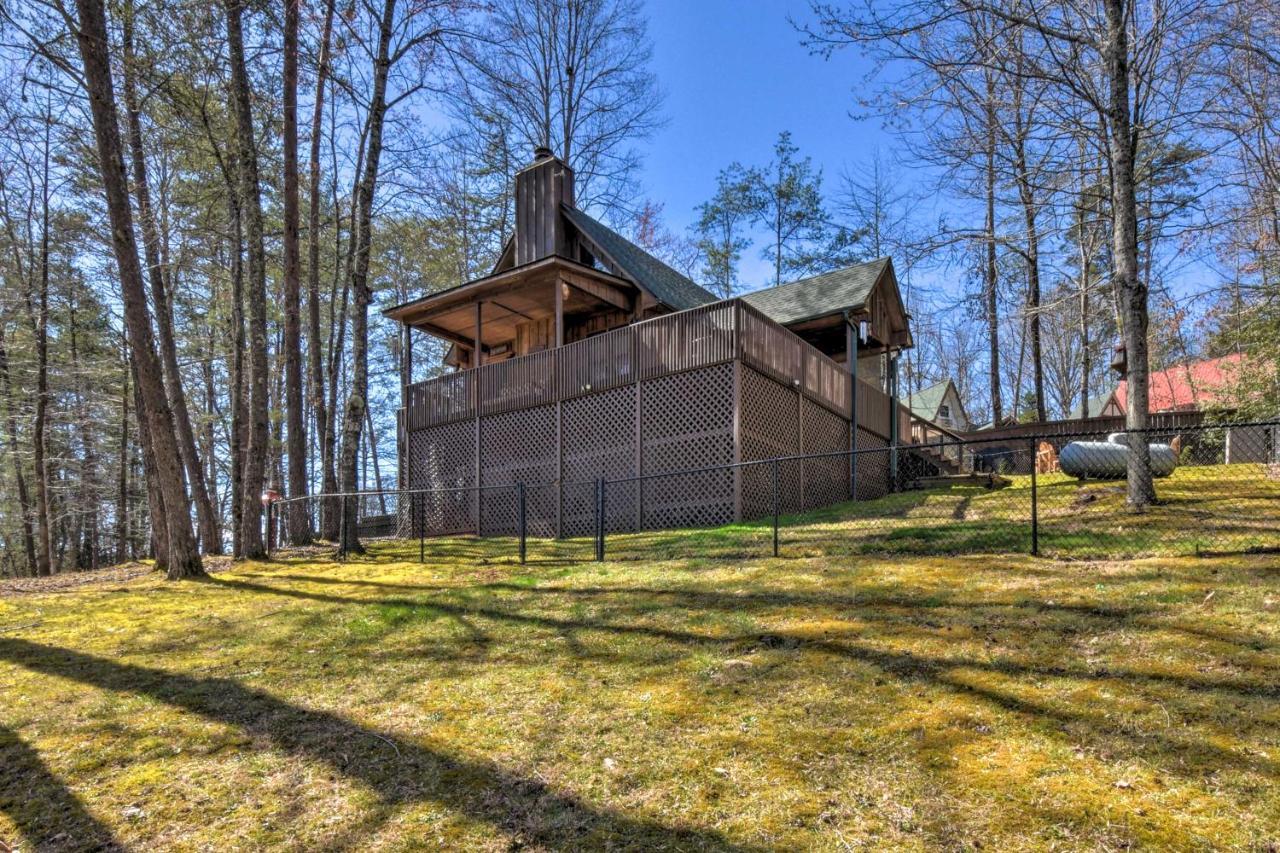 Helen Cabin With Deck And Hot Tub Less Than Half Mi To Main St Zewnętrze zdjęcie