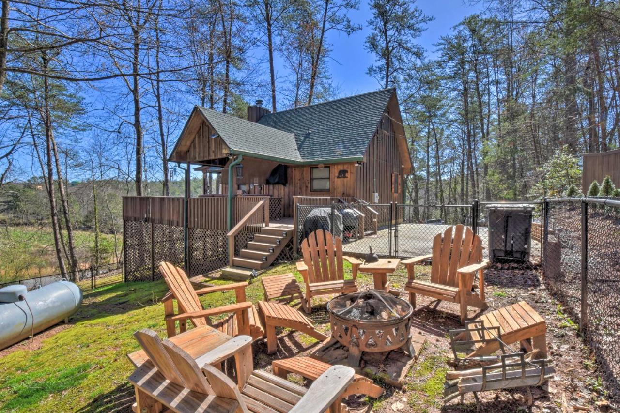 Helen Cabin With Deck And Hot Tub Less Than Half Mi To Main St Zewnętrze zdjęcie